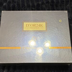 Prestige Skincare Set - Gray and Gold